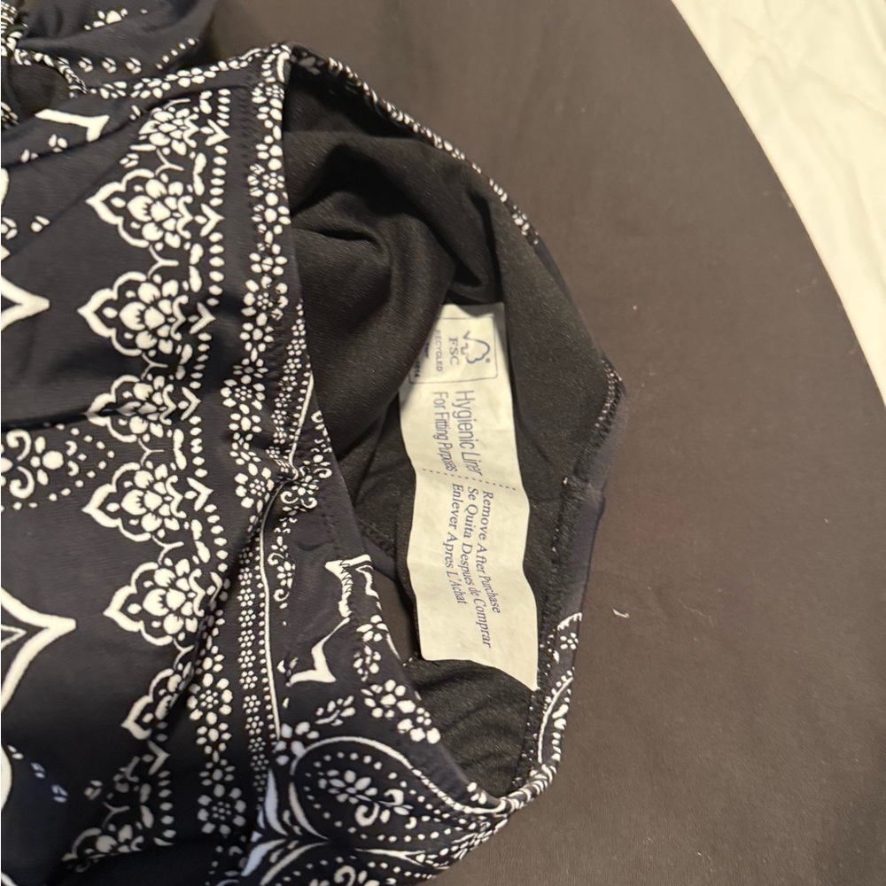 One Piece Swimsuit Plus Size 16W Black White Paisley by Raisins  NWT - Picture 7 of 8